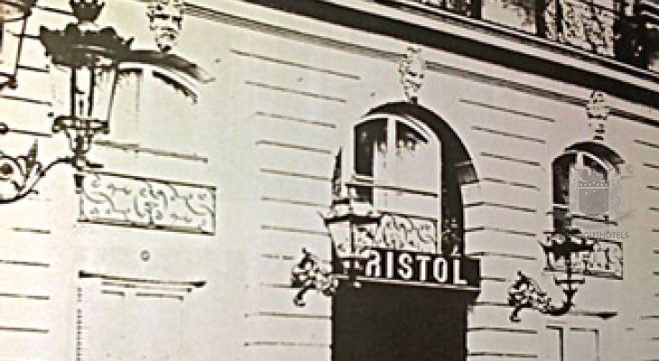 Paris: The lost Bristol Hotel