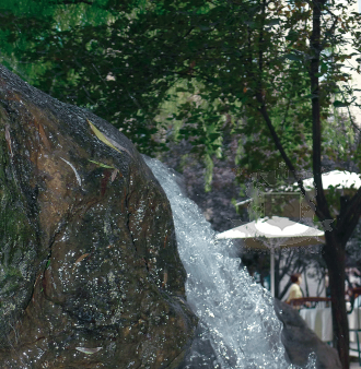 Xian: People’s Grand Hotel Gardens